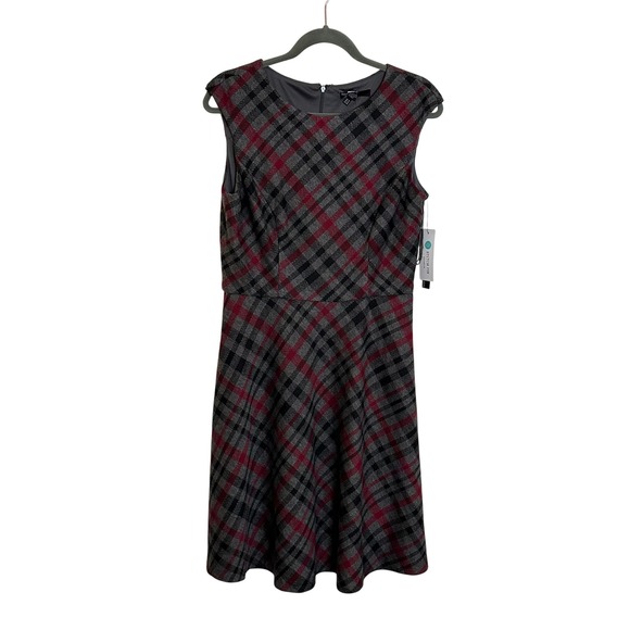 Maggy‎ London Sleeveless Fit and Flare Dress Size 10 Gray Red Plaid Career NEW - Picture 1 of 9